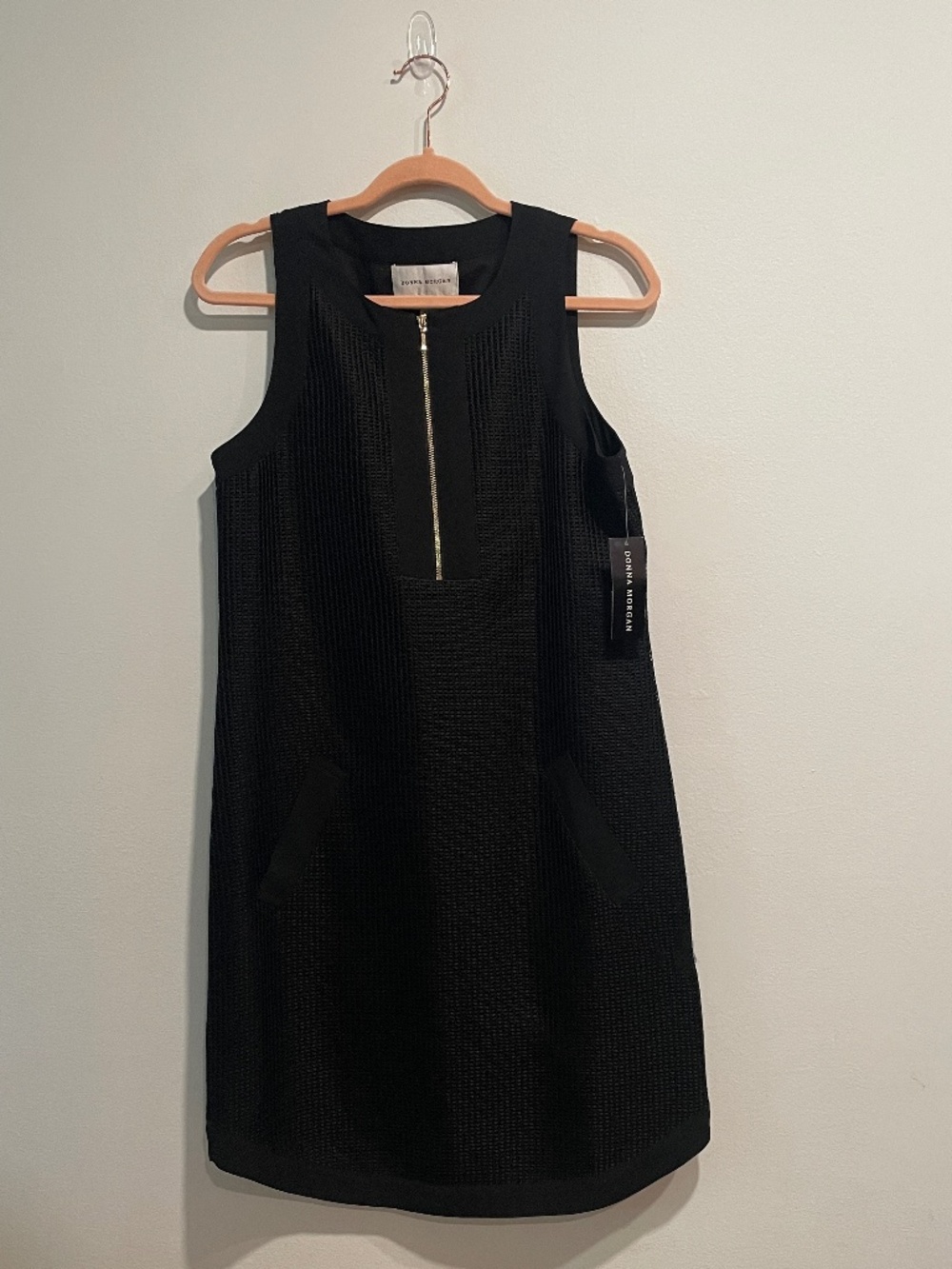 NWT Donna Morgan Women’s Black Dress Size 8
